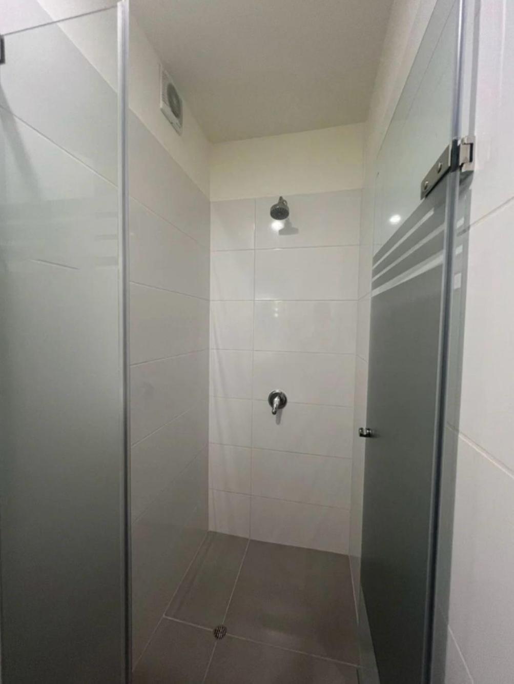 Dormitorio Privado Super Acogedor Y Una Gran Vista A La Ciudad