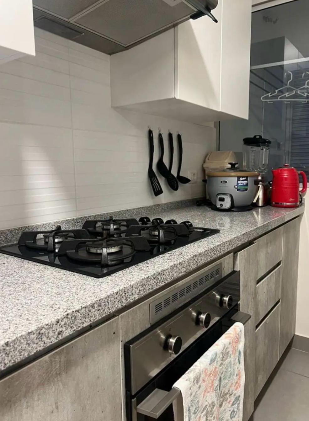 Dormitorio Privado Super Acogedor Y Una Gran Vista A La Ciudad Séjour chez l'habitant