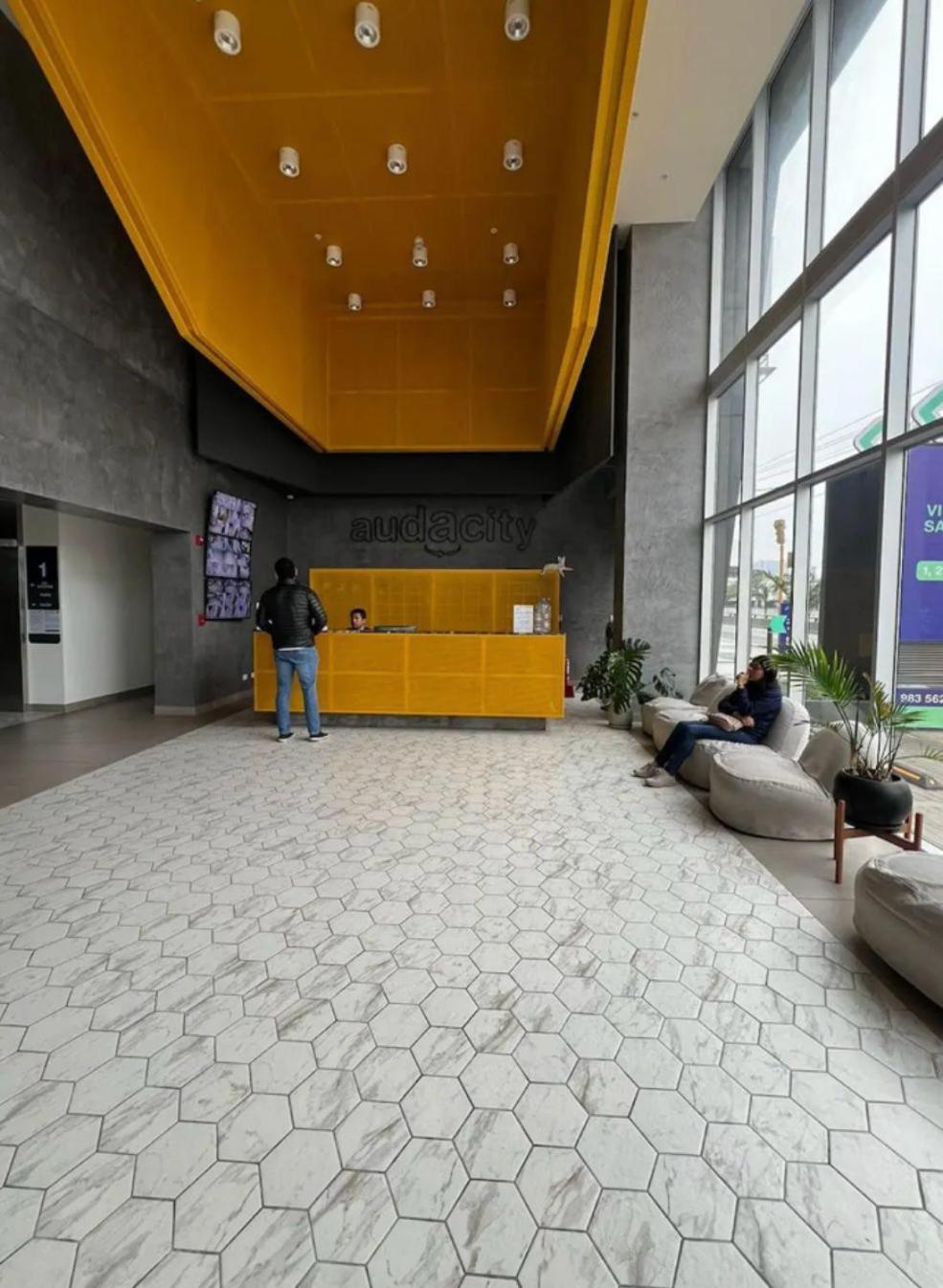 Dormitorio Privado Super Acogedor Y Una Gran Vista A La Ciudad Séjour chez l'habitant Lima
