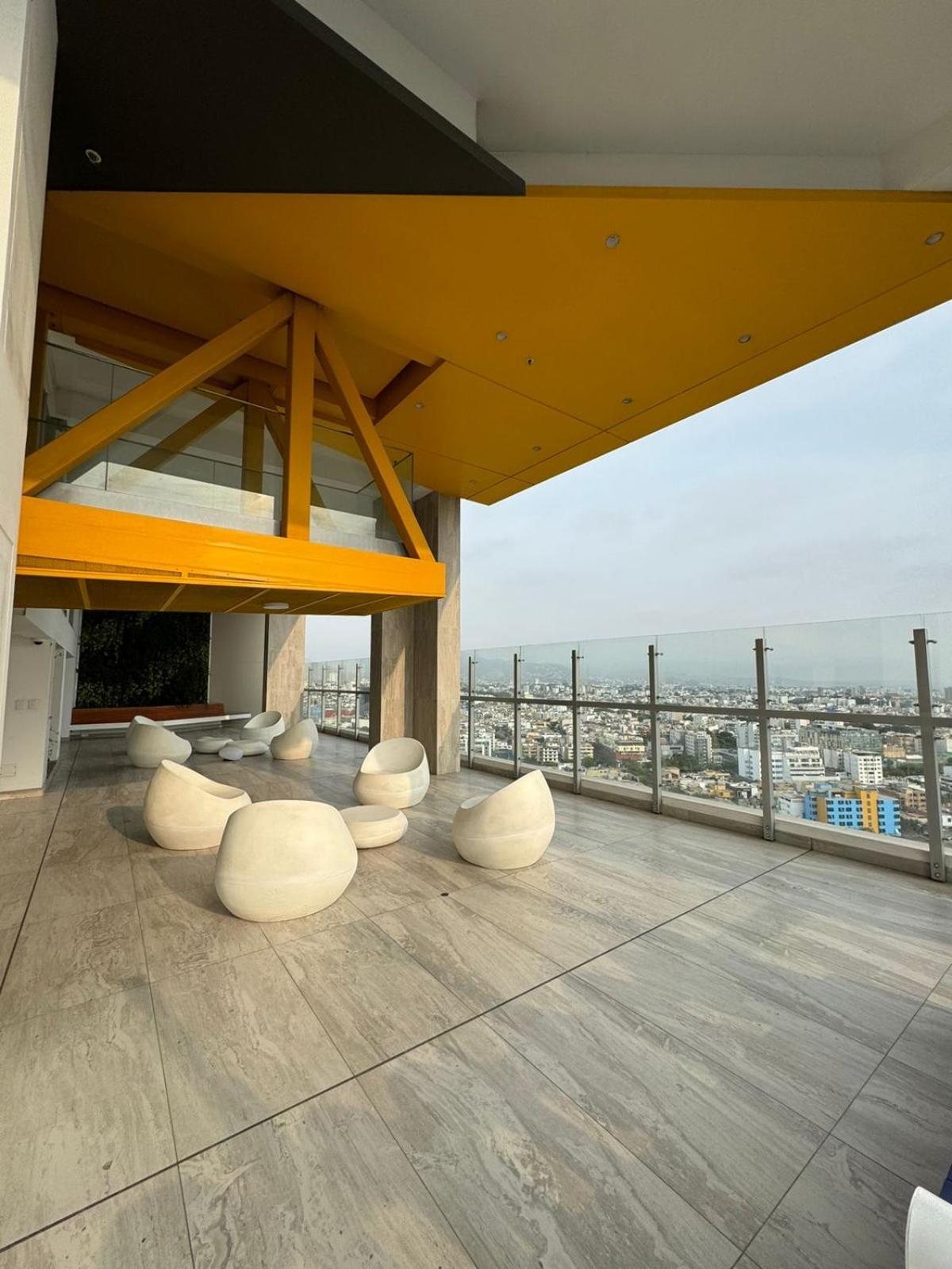 Dormitorio Privado Super Acogedor Y Una Gran Vista A La Ciudad Séjour chez l'habitant